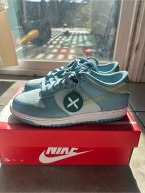 Nike Dunk Aura